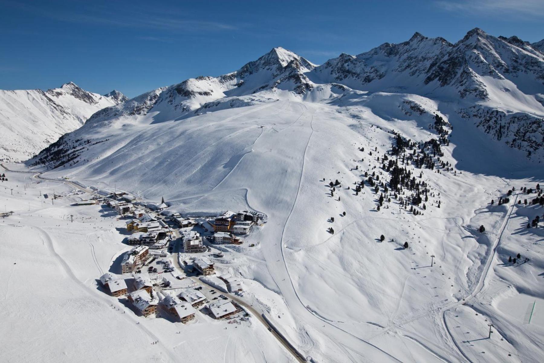 Alpensuites Apartment