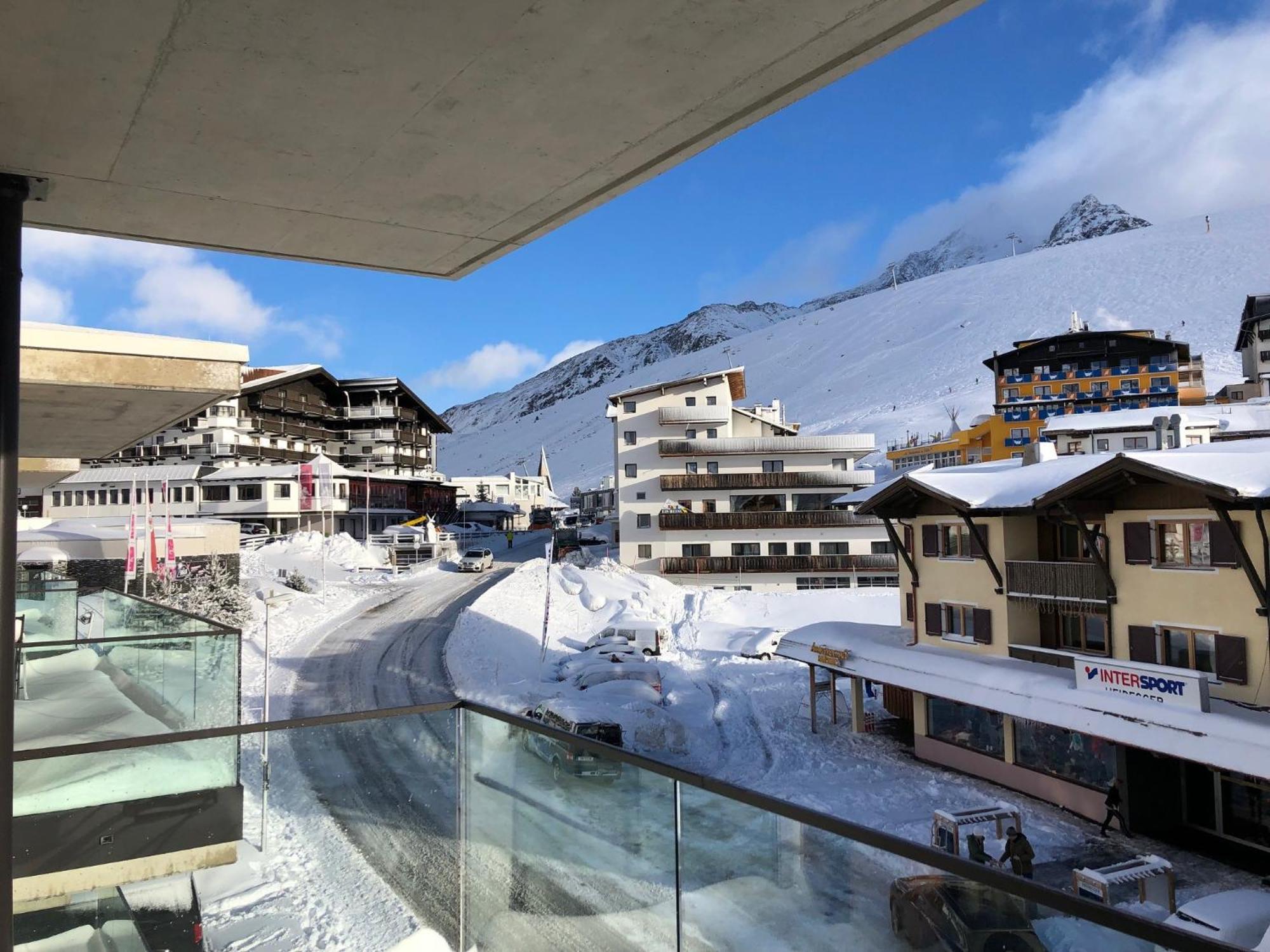 Alpensuites *