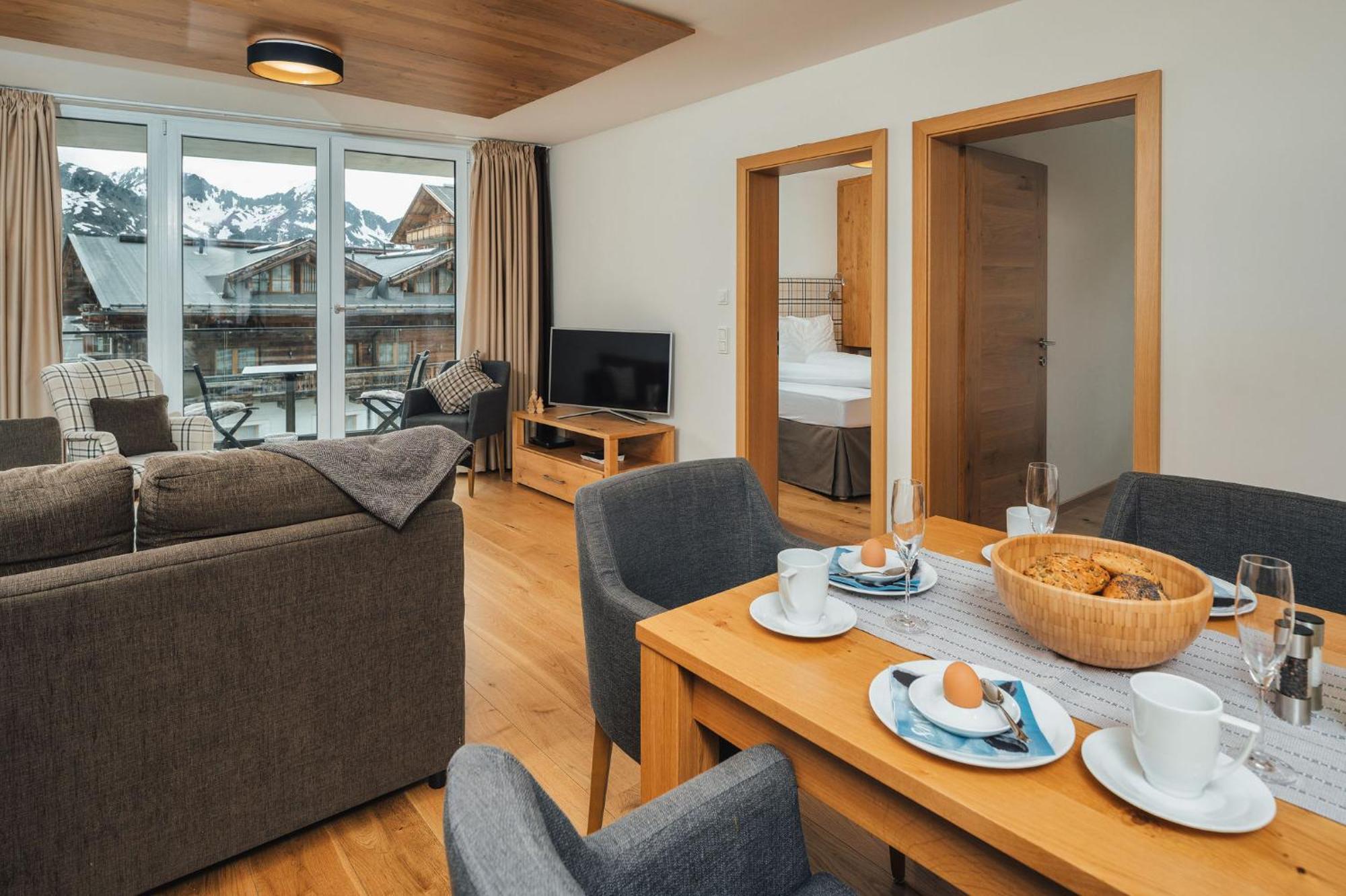 Alpensuites Apartment