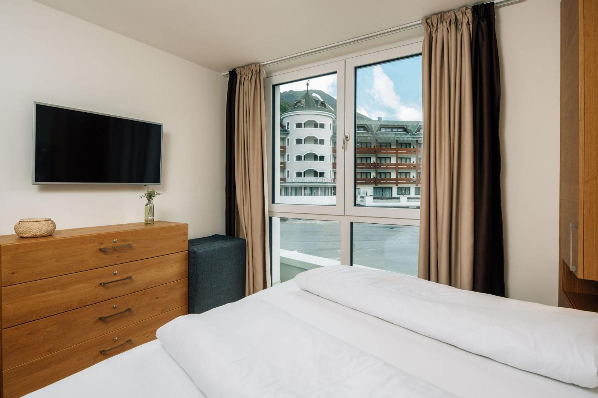 Alpensuites *